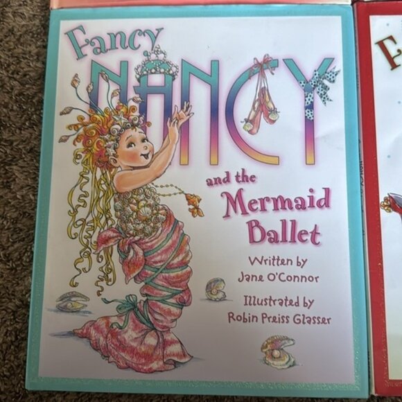 Fancy Nancy Hardcover Picture Books Five Books - Picture 5 of 6